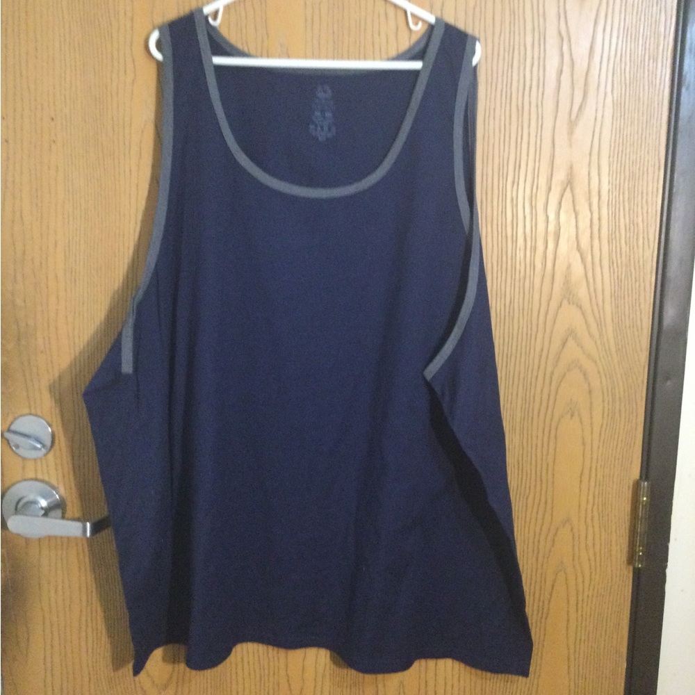 New never worn fruit of the loom platinum mens blue grey tank top 4xl. A-31